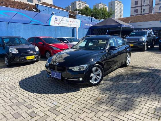 BMW 320i 2.0 GT SPORT 16V TURBO GASOLINA 4P AUTOMÁTICO BMW 320i 2.0 GT SPORT 16V TURBO GASOLINA 4P AUTOMÁTICO